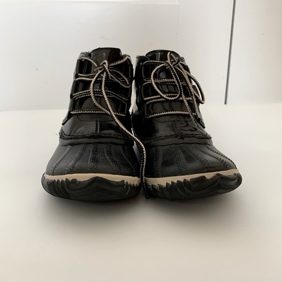 Sorel Out n About Patent Black Rainboots - Picture 6 of 10